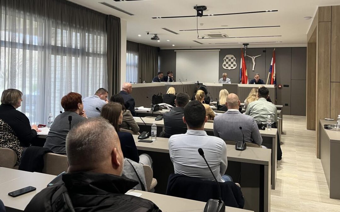 Vlada Županije Zapadnohercegovačke i gospodarstvenici na sastanku – dijalog za jače gospodarstvo
